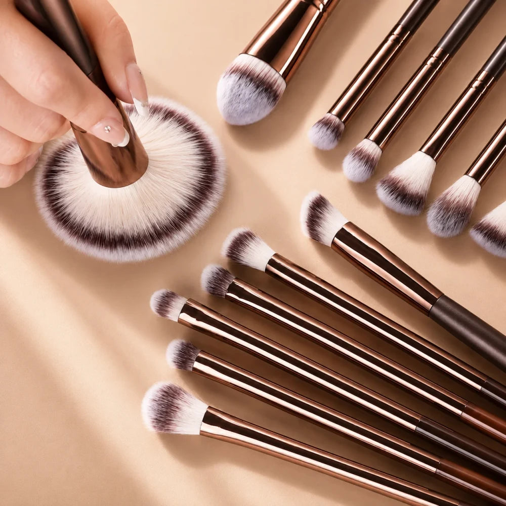 Lumé Luxe Pro Makeup Brush Set